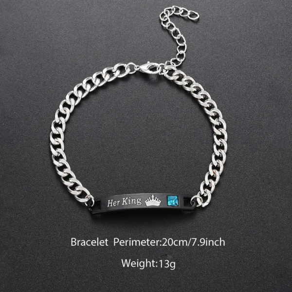 Black chain bracelet with "Her King" inscription.