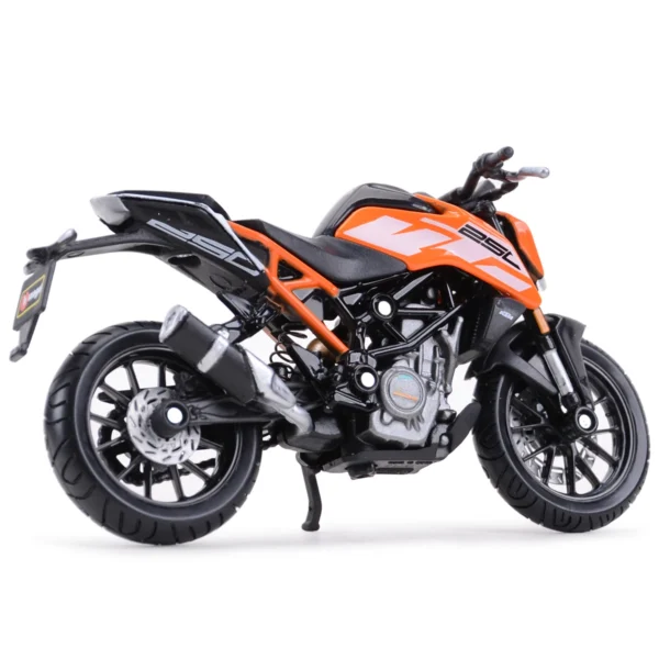 Bburago 1:18 KTM 250 Duke Authorized Simulation Alloy Motorcycle Model Toy Car Gift Collection - Image 3