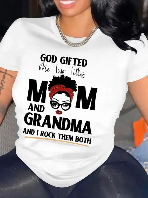 Mom & Grandma Letter Graphic Print T-Shirt For Gifts, Crew Neck Short Sleeve T-Shirt, Casual Every Day Tops, Women's Clothing