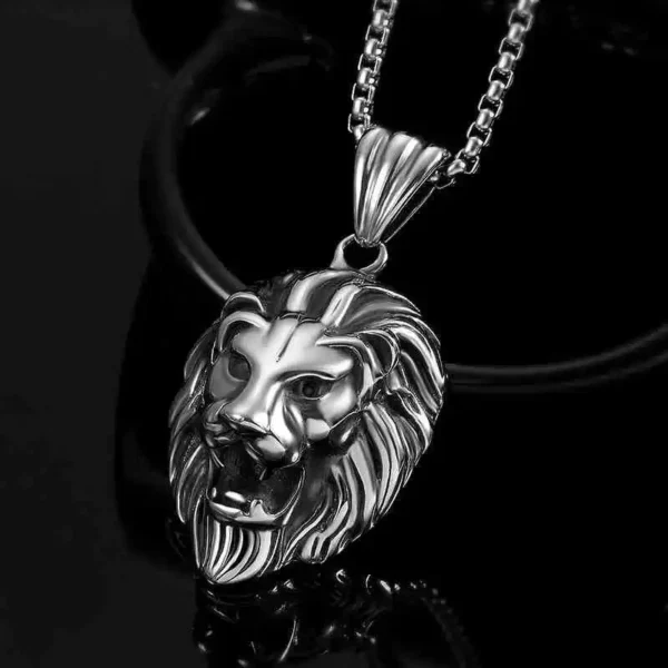 Silver lion head pendant necklace.