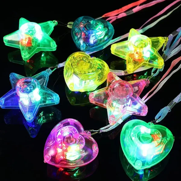 10/30/50Pcs LED Sparkle Necklace Star Light Up Heart Shape Necklace Children Birthday Gift Glow in The Dark Party Necklace Toys