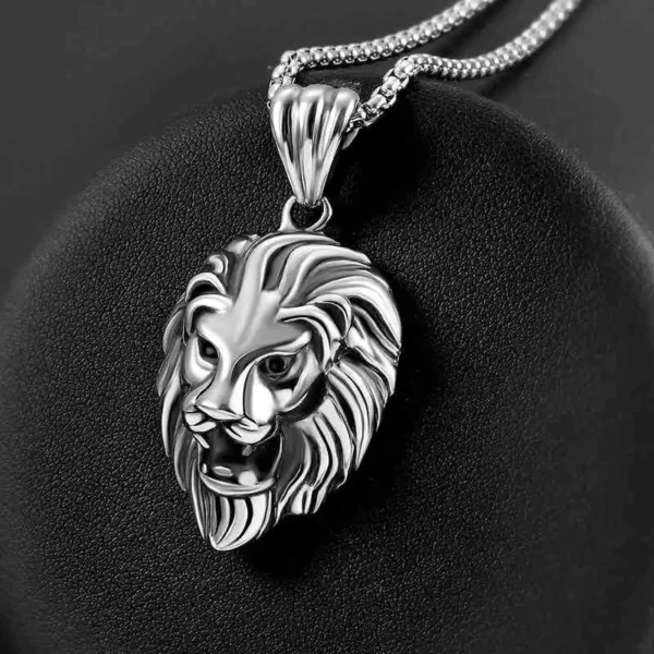 Silver lion head pendant necklace.